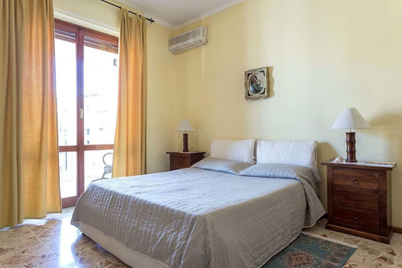 Sturzo Boutique Home คาตาเนีย ภายนอก รูปภาพ